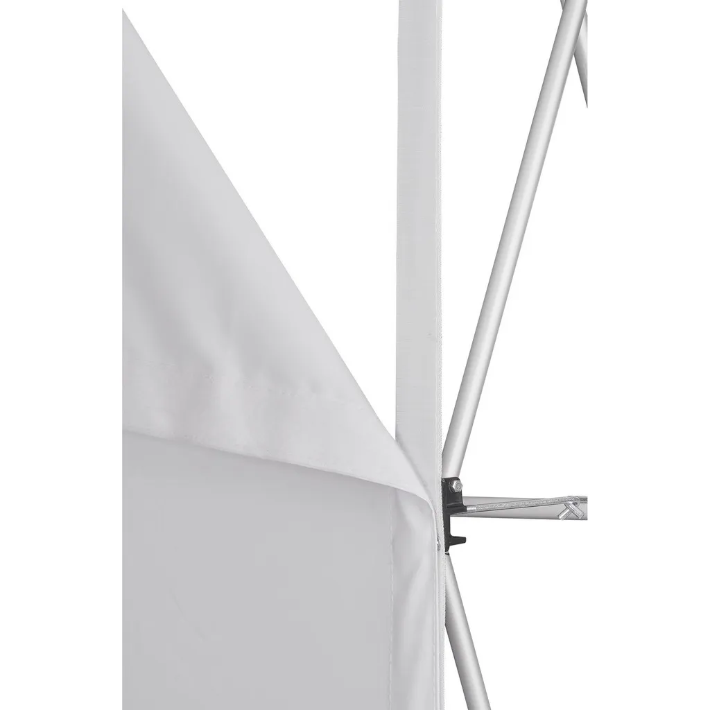 Legend Curved Banner Wall 4.2 X 2.25m