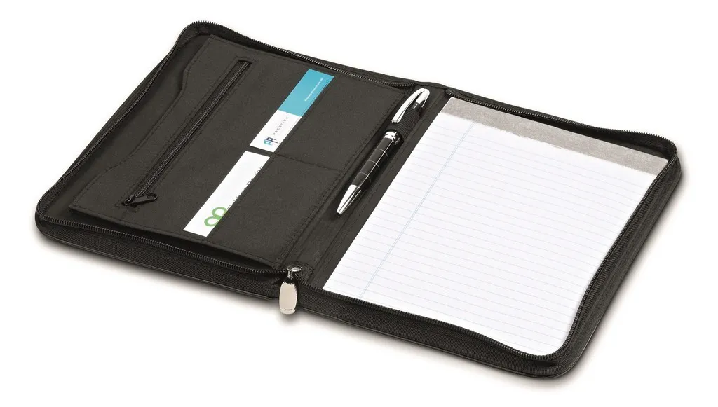 Altitude Benchmark A5 Zip Around Folder